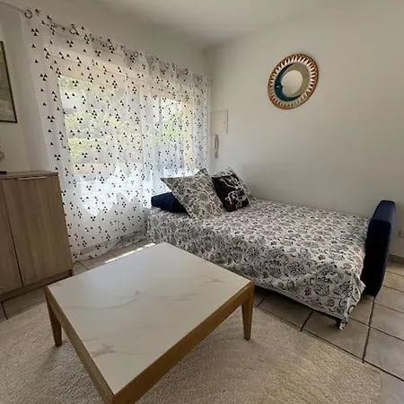 Le Merimee - Studio De Charme Apartamento Nîmes